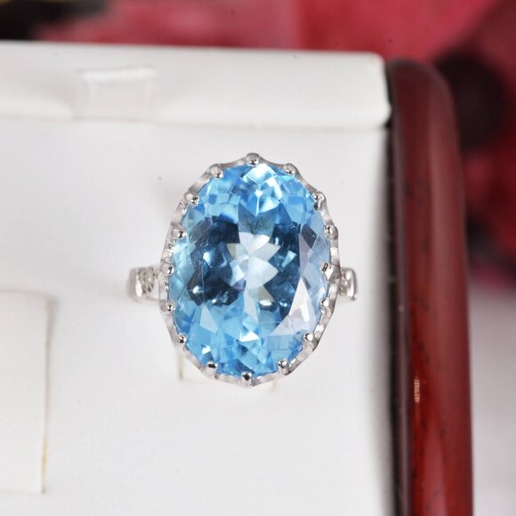 10ct Natural Oval Blue Topaz Ring 925 Sterling Silver, sz 6 - Picture 3 of 4